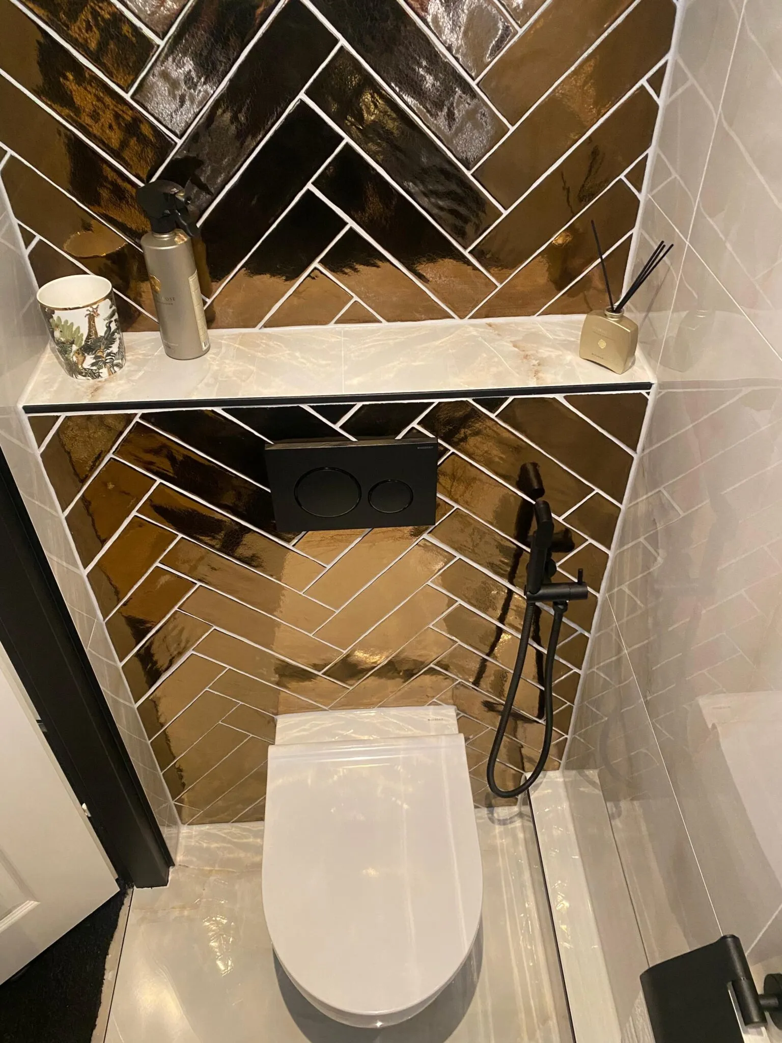 Wc-renovatie-2--1536x2048